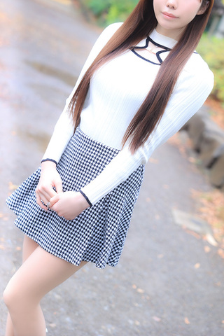 麻友(丸の内エージェント)